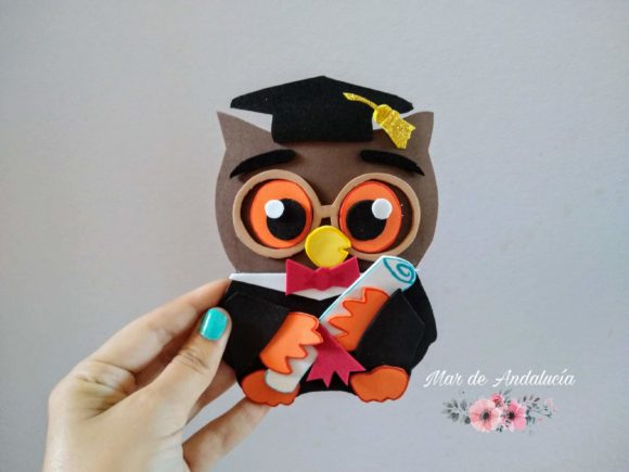 Owl in Layers: Graphics for Crafts